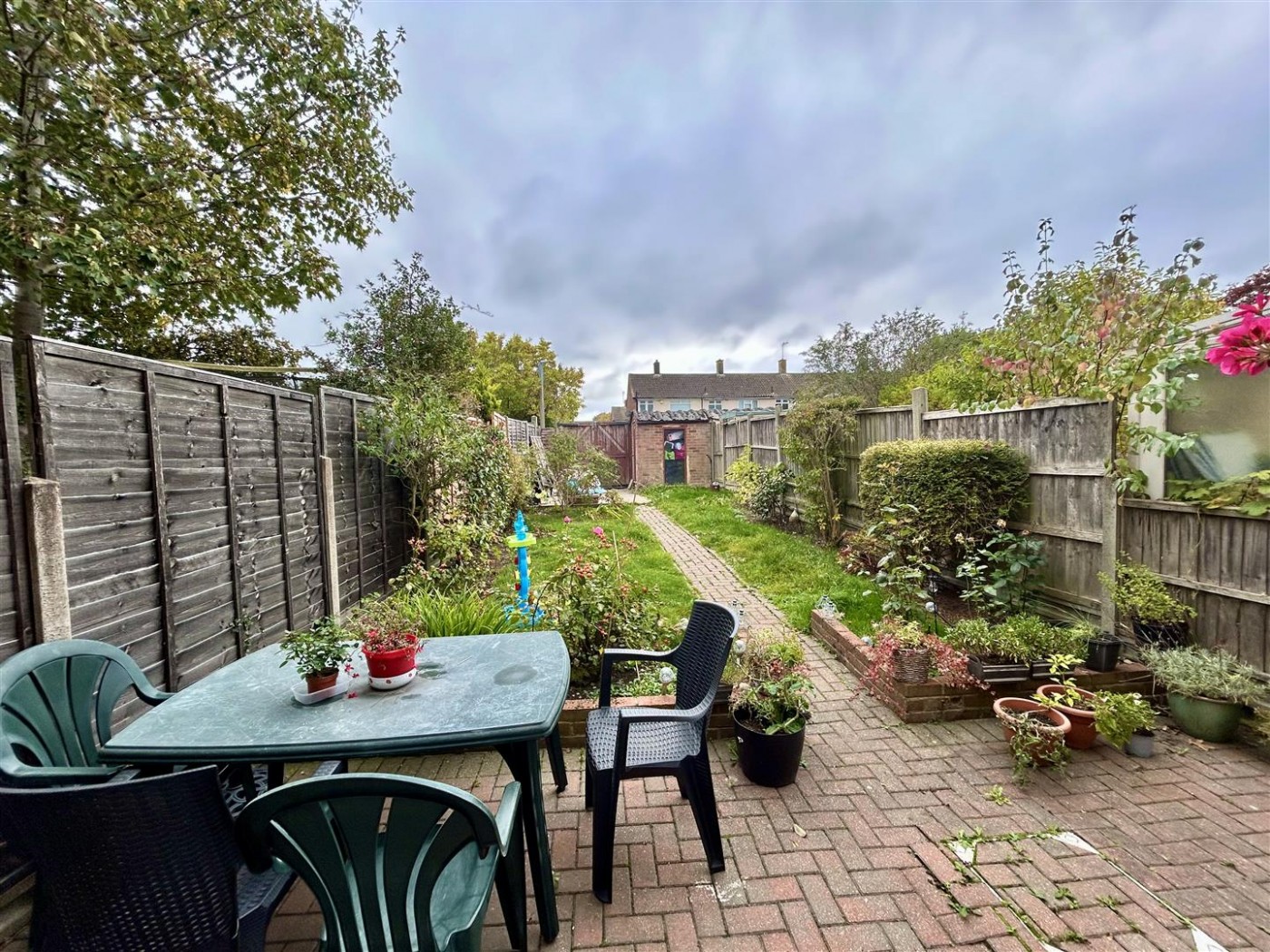 Images for Potters Field, Harlow