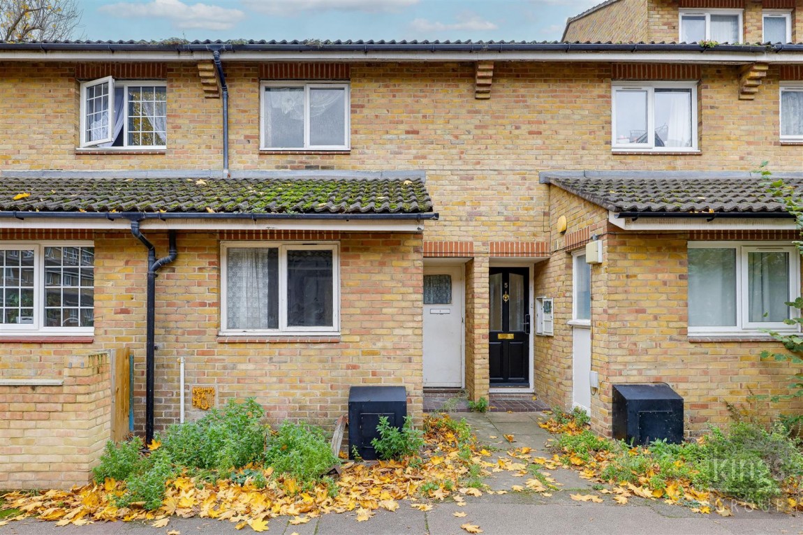 Images for Wesley Close, London