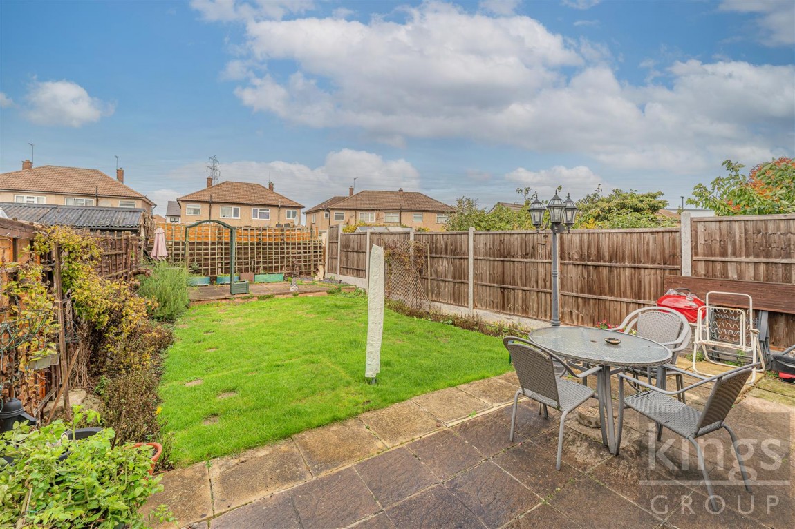 Images for Chestnut Road, Enfield