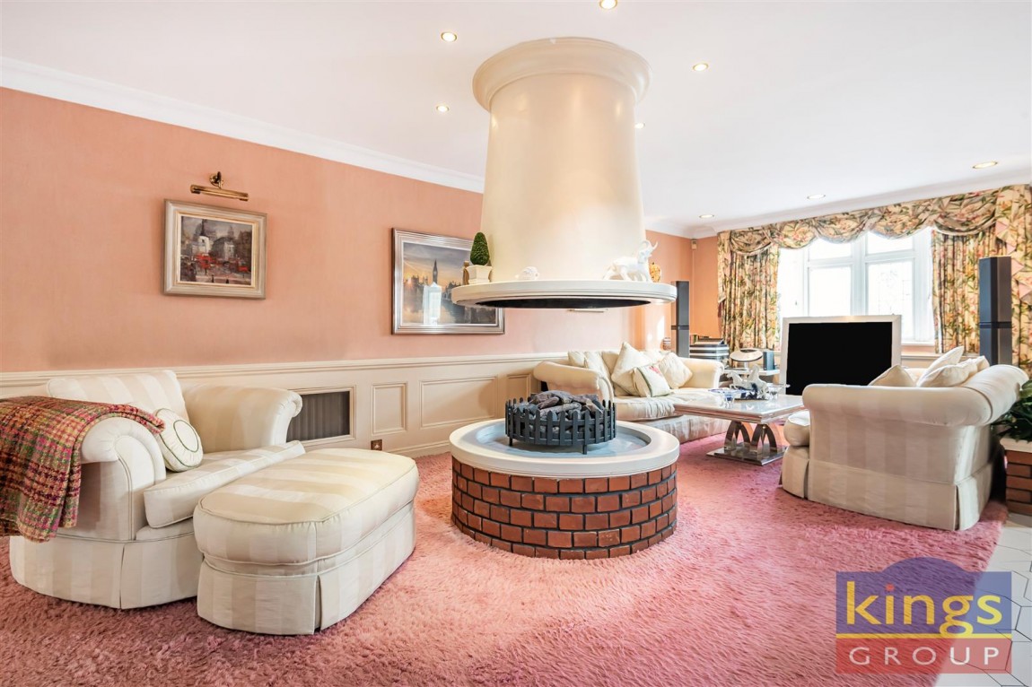 Images for Wheatley Gardens, Edmonton, N9