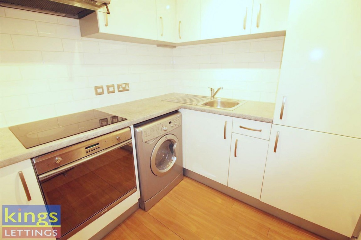 Images for Hops House, Brewery Road, Hoddesdon