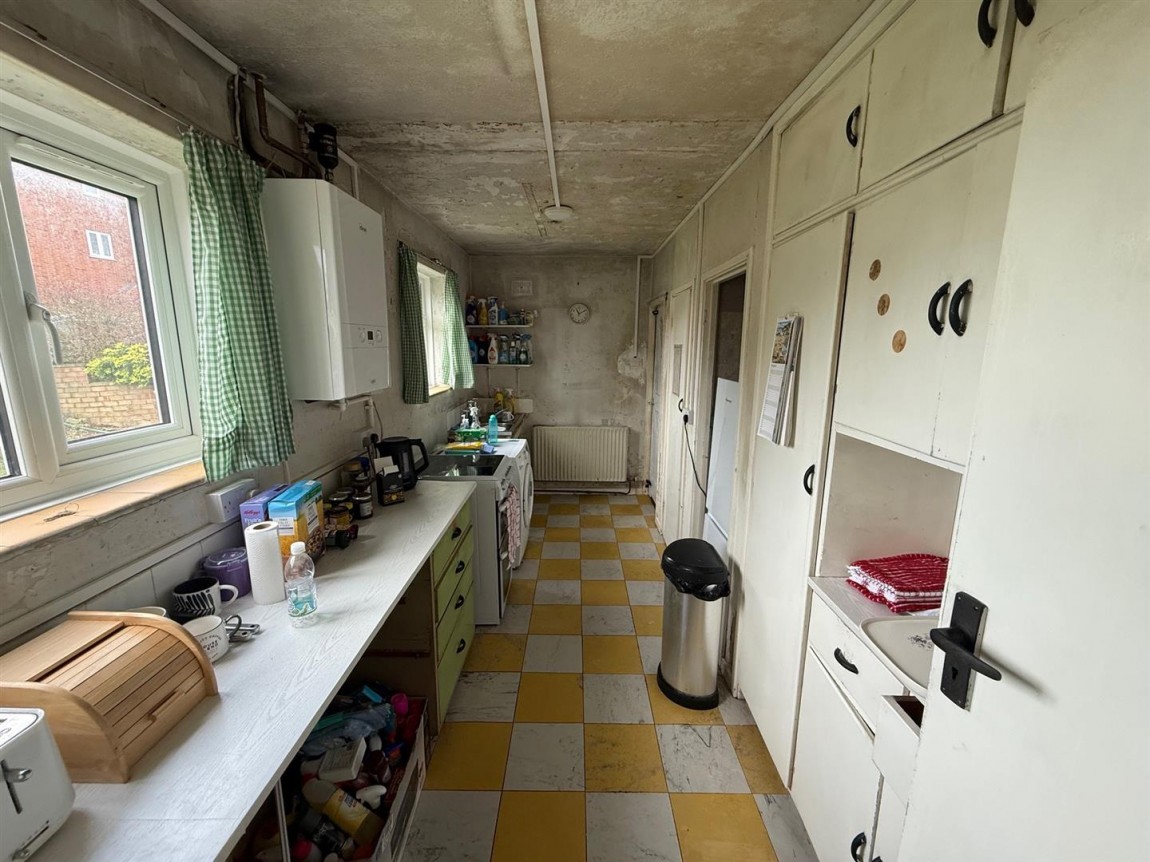 Images for Quendon Drive, Waltham Abbey