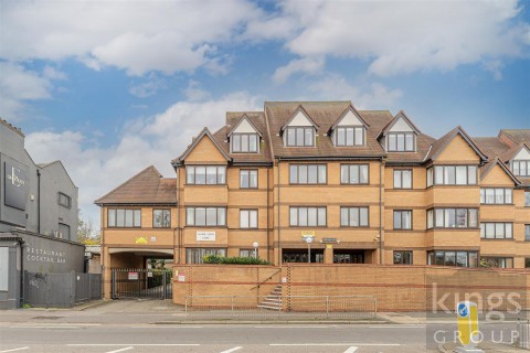 High Road, London - EAID:KingsGroupApi2020, BID:30208-6