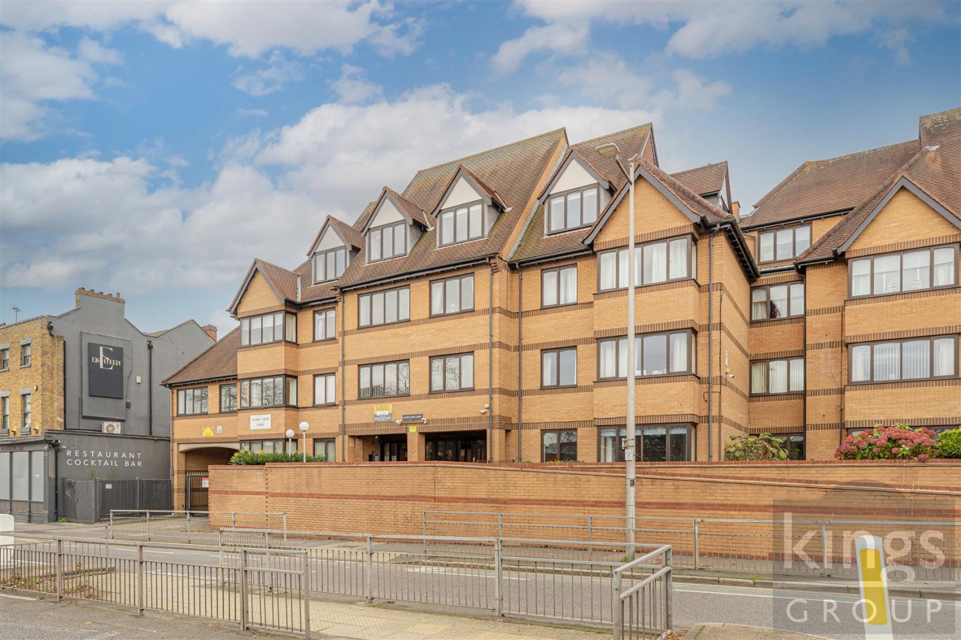 Images for High Road, London