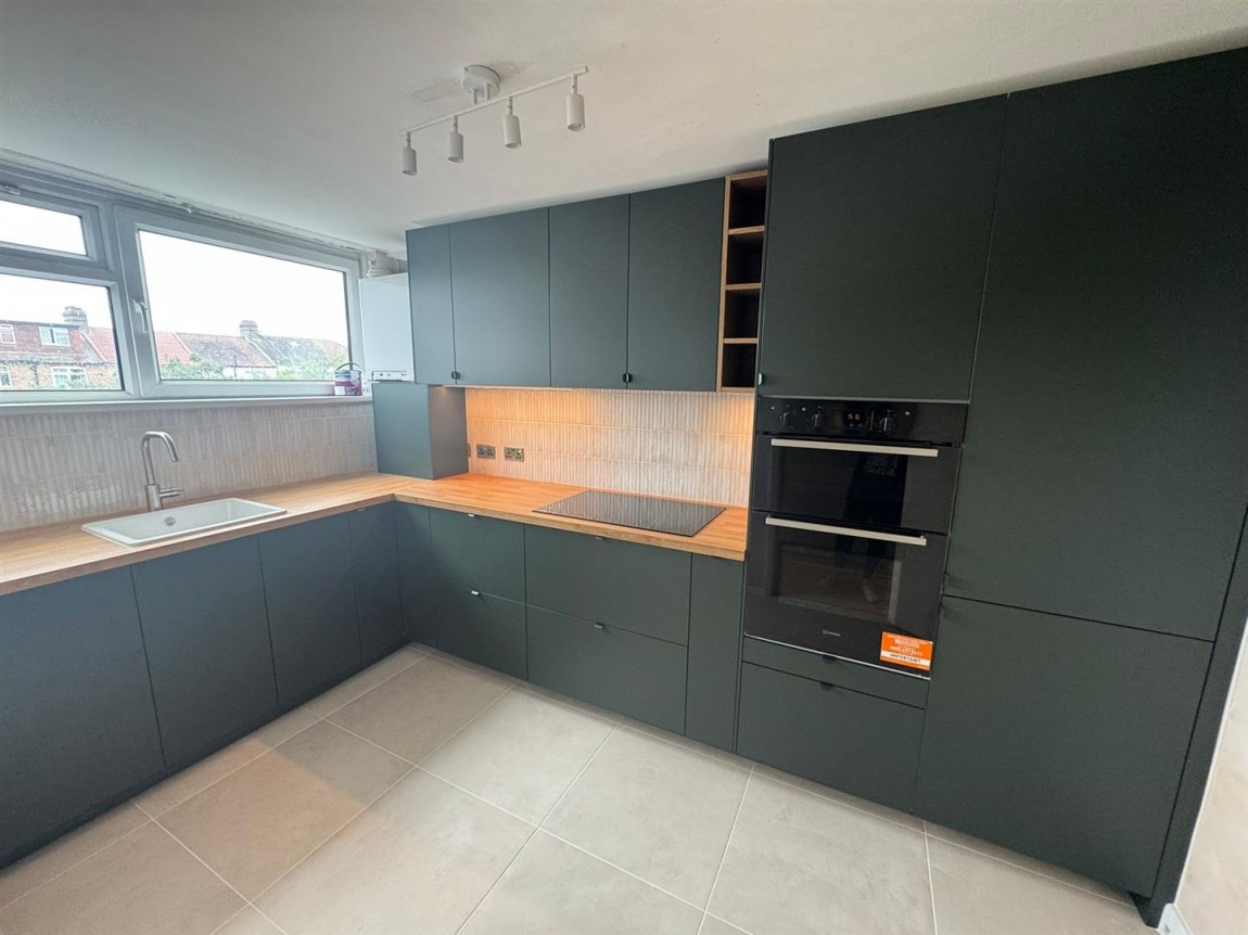 Images for Forest View Road, London