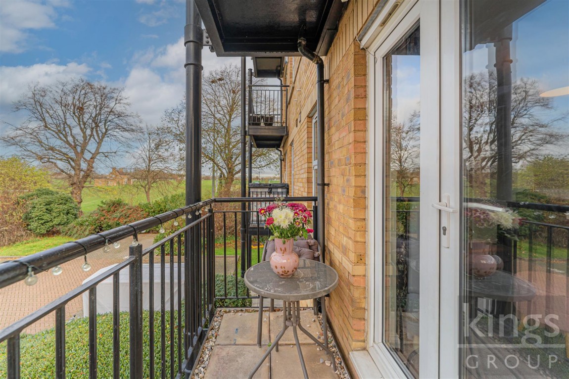 Images for Cobham Close, Enfield