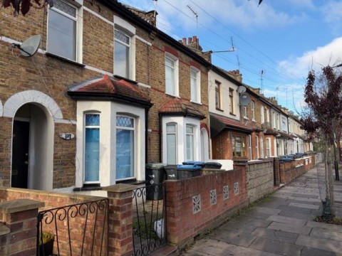 Felixstowe Road, Edmonton - EAID:KingsGroupApi2020, BID:90995-1957