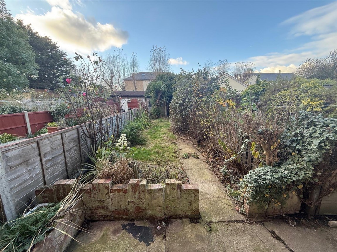 Images for Hall Gardens, London