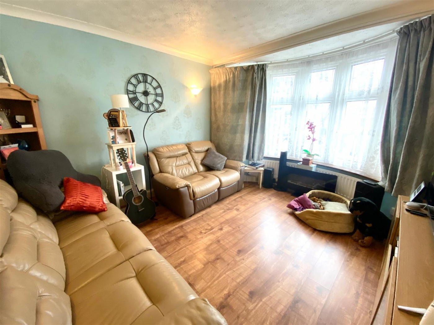 Images for Middleton Avenue, London