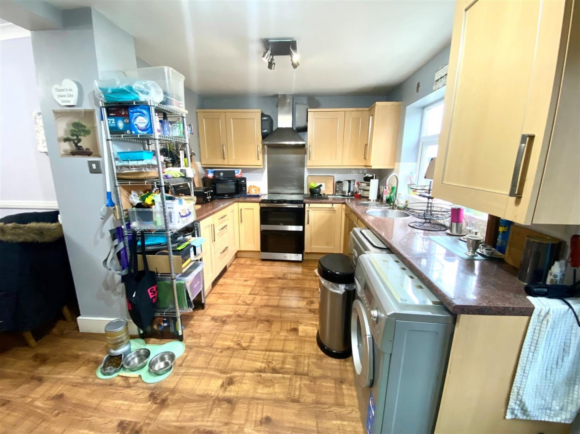 Images for Middleton Avenue, London