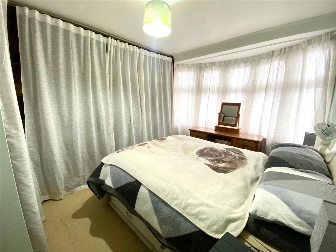 Images for Middleton Avenue, London