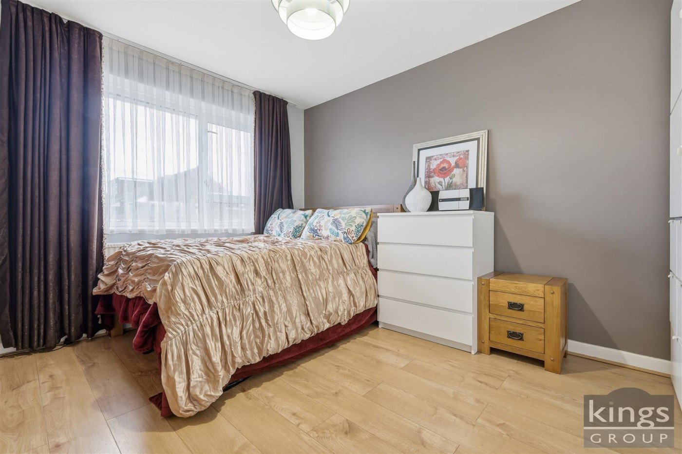 Images for Avondale Crescent, Enfield