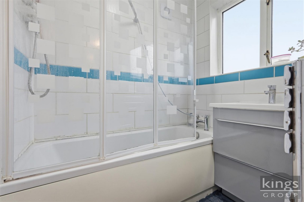 Images for Avondale Crescent, Enfield