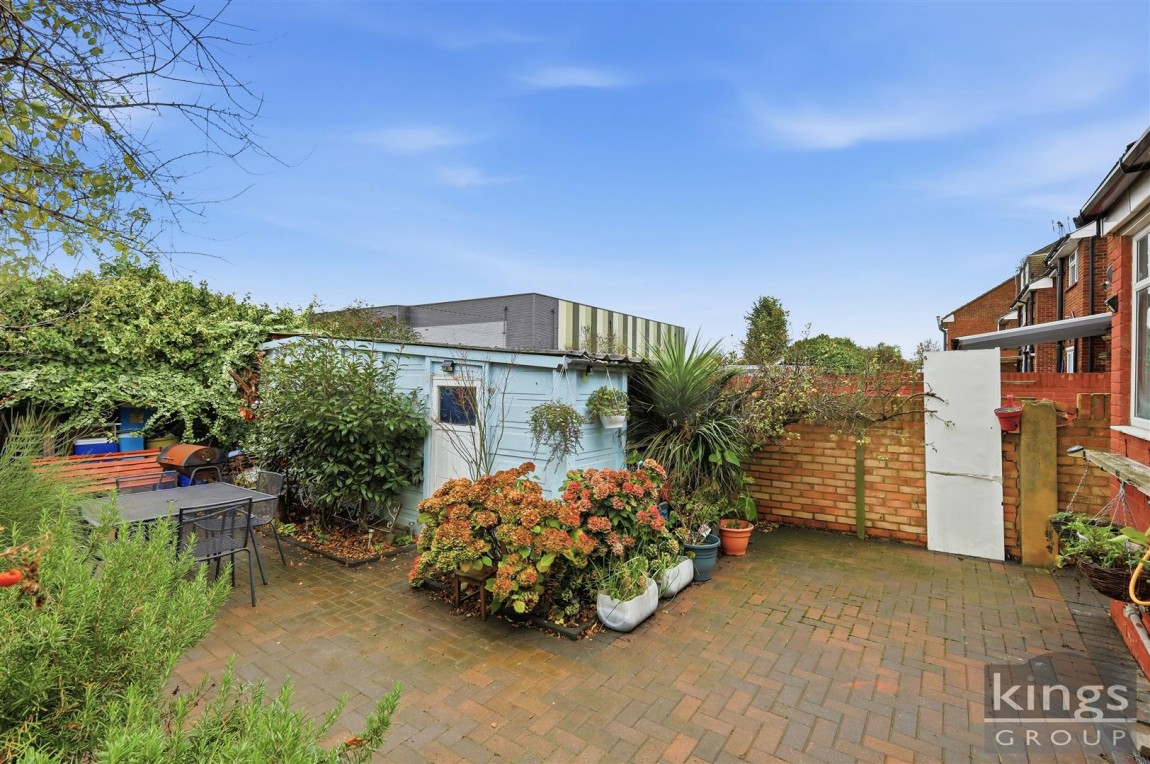 Images for Avondale Crescent, Enfield