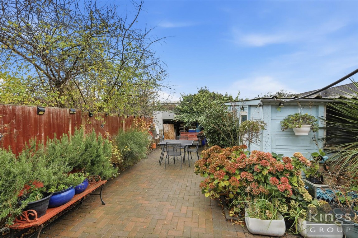 Images for Avondale Crescent, Enfield