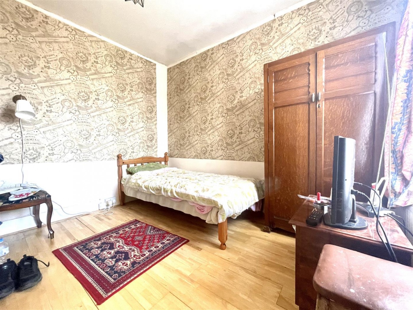 Images for Lopen Road, Edmonton