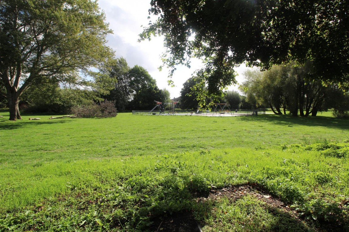 Images for Princes Avenue, Enfield