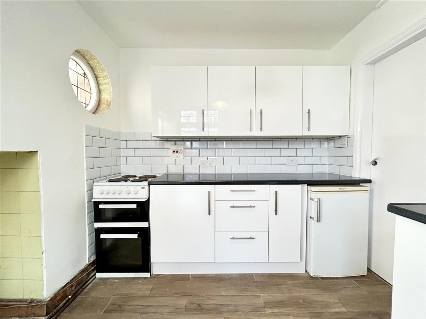 Images for Room 3, Hart Road