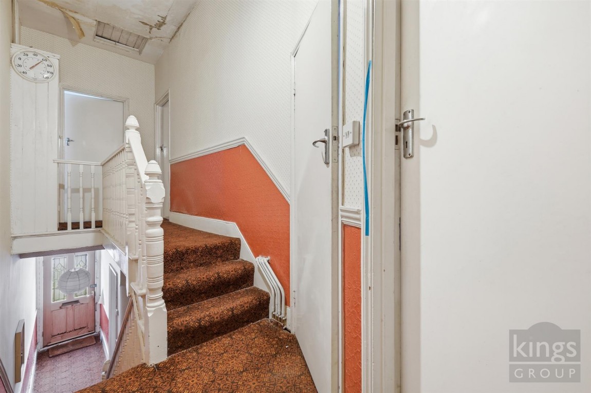 Images for Lordsmead Road, London