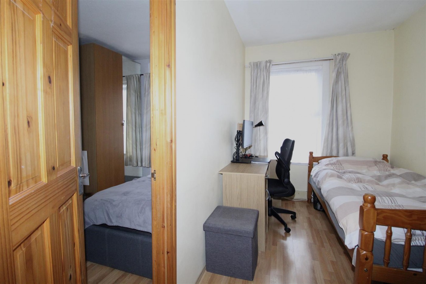 Images for Oatlands Road, Enfield