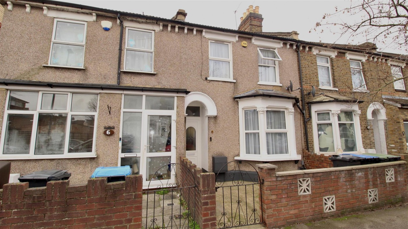 Images for Oatlands Road, Enfield