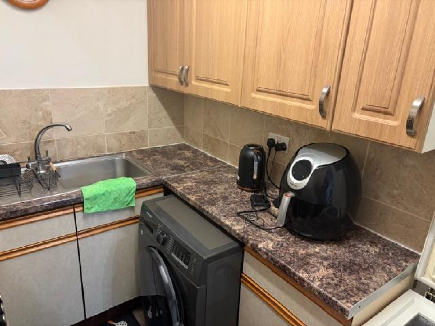 Images for Ainsley Close, Edmonton