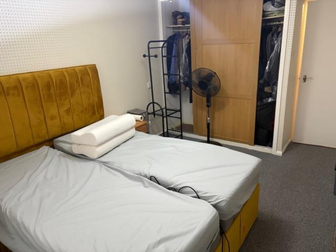 Images for Ainsley Close, Edmonton