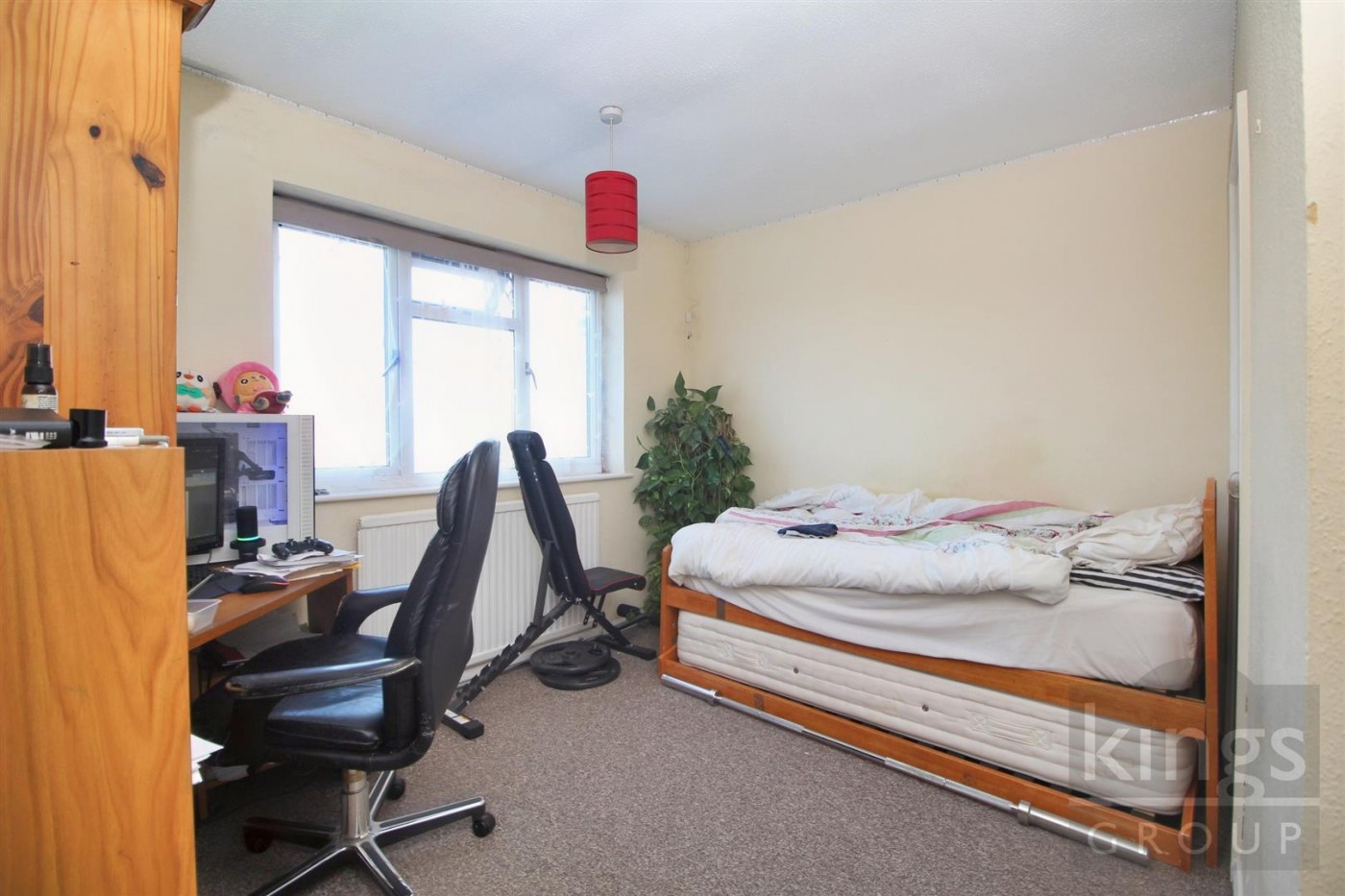 Images for Newnham Parade, College Road, Cheshunt, Waltham Cross