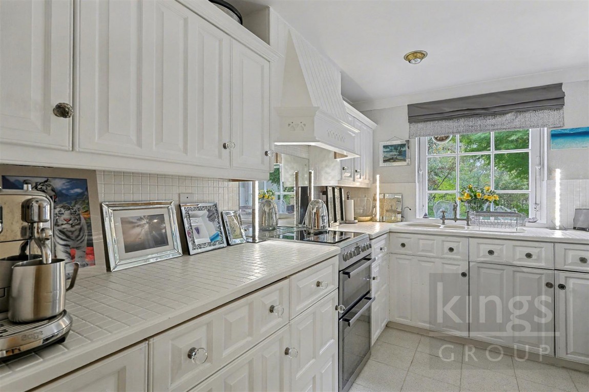 Images for Old Park Ride, Waltham Cross