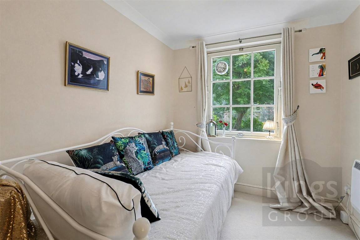 Images for Old Park Ride, Waltham Cross