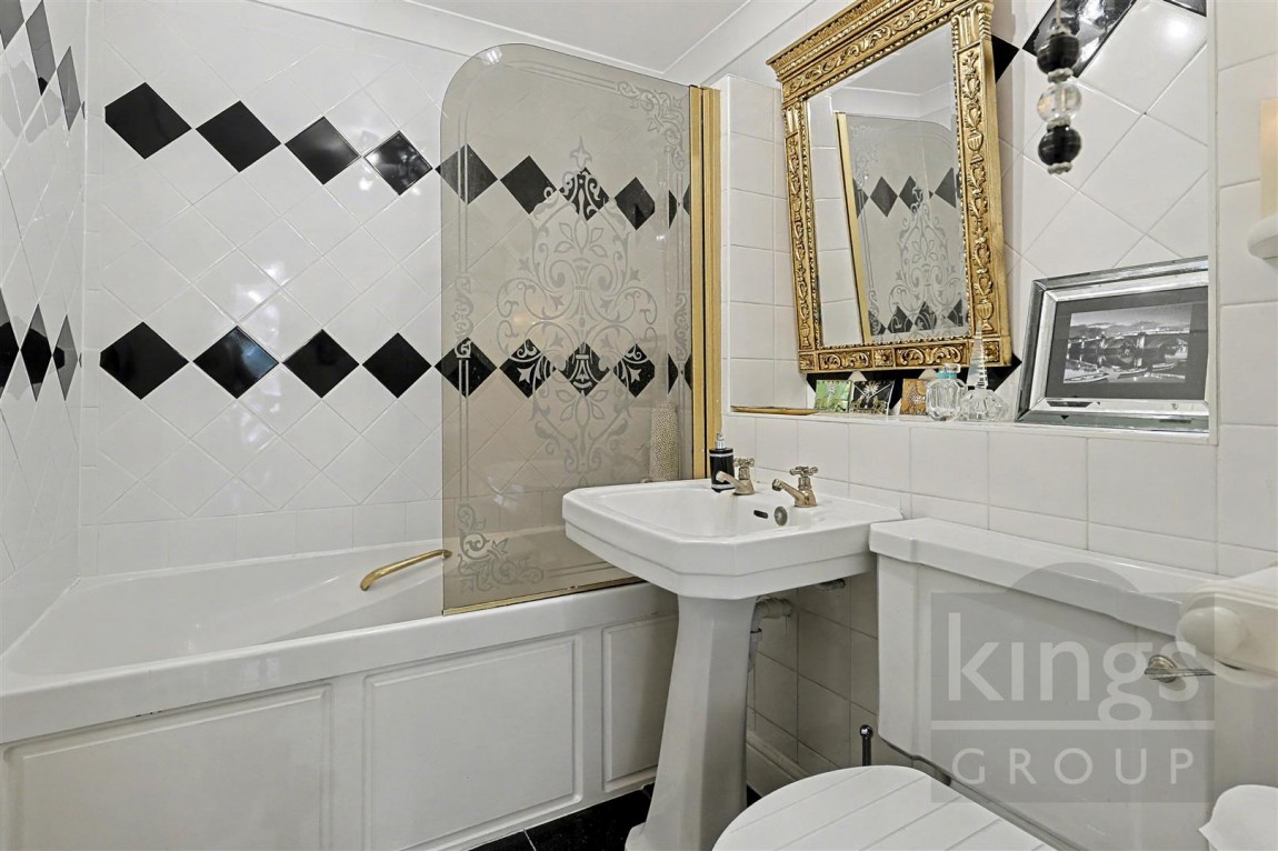 Images for Old Park Ride, Waltham Cross