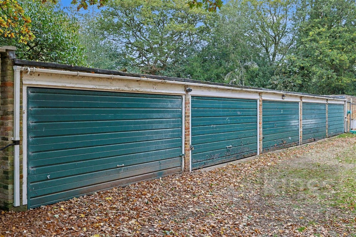 Images for Old Park Ride, Waltham Cross