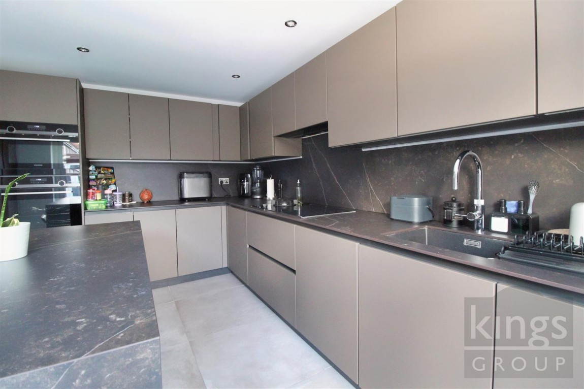 Images for Bloomfield Road, Cheshunt, Waltham Cros