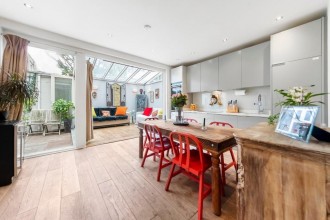 Brixton Road, London