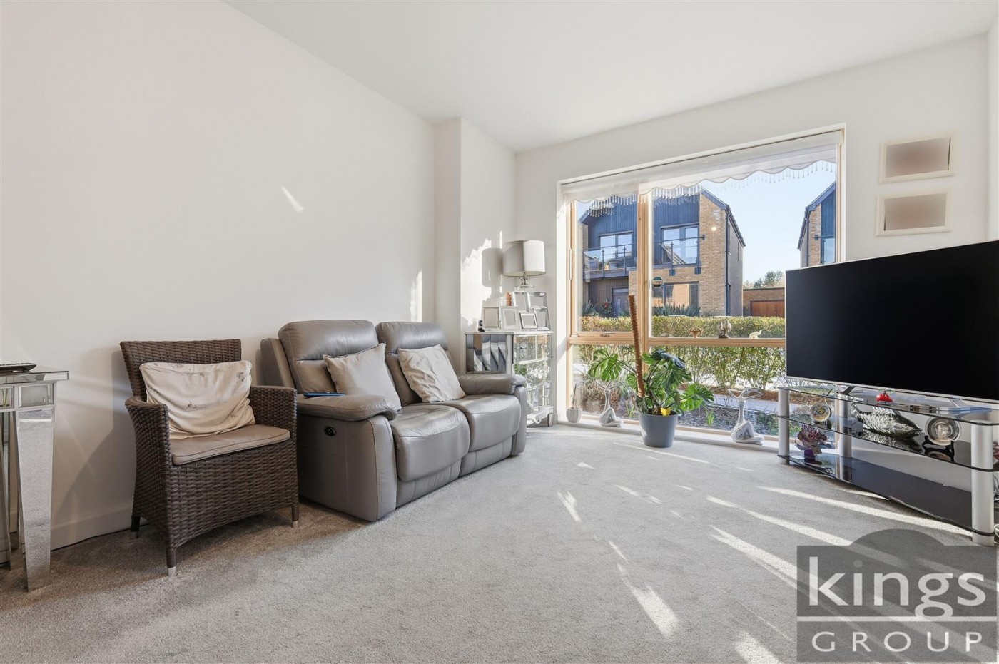 Images for Nuthatch Drive, Newhall