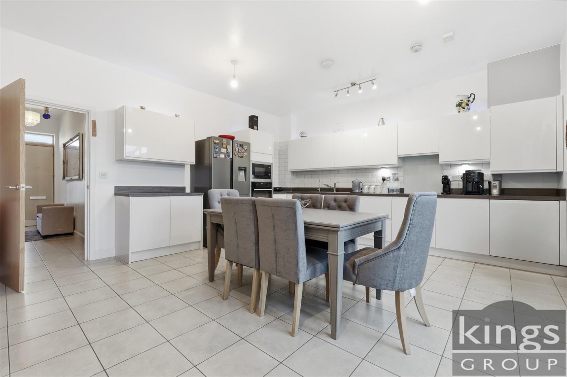 Images for Nuthatch Drive, Newhall