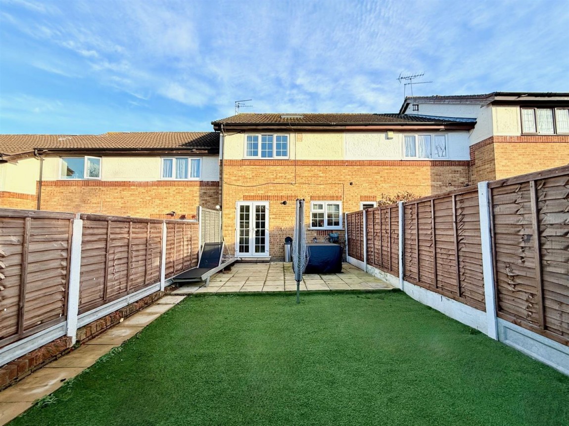 Images for Old Oaks, Waltham Abbey