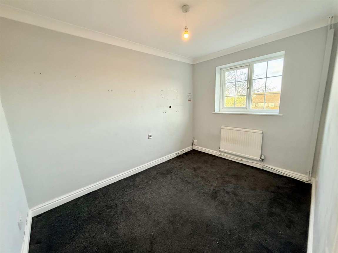 Images for Old Oaks, Waltham Abbey