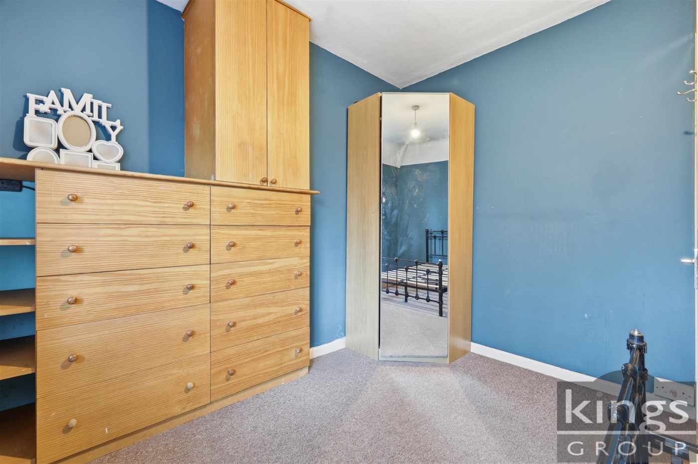 Images for Broadfield Square, Enfield