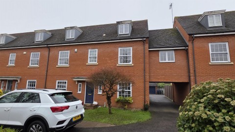 Greenwich Way, Waltham Abbey - EAID:KingsGroupApi2020, BID:30208-14
