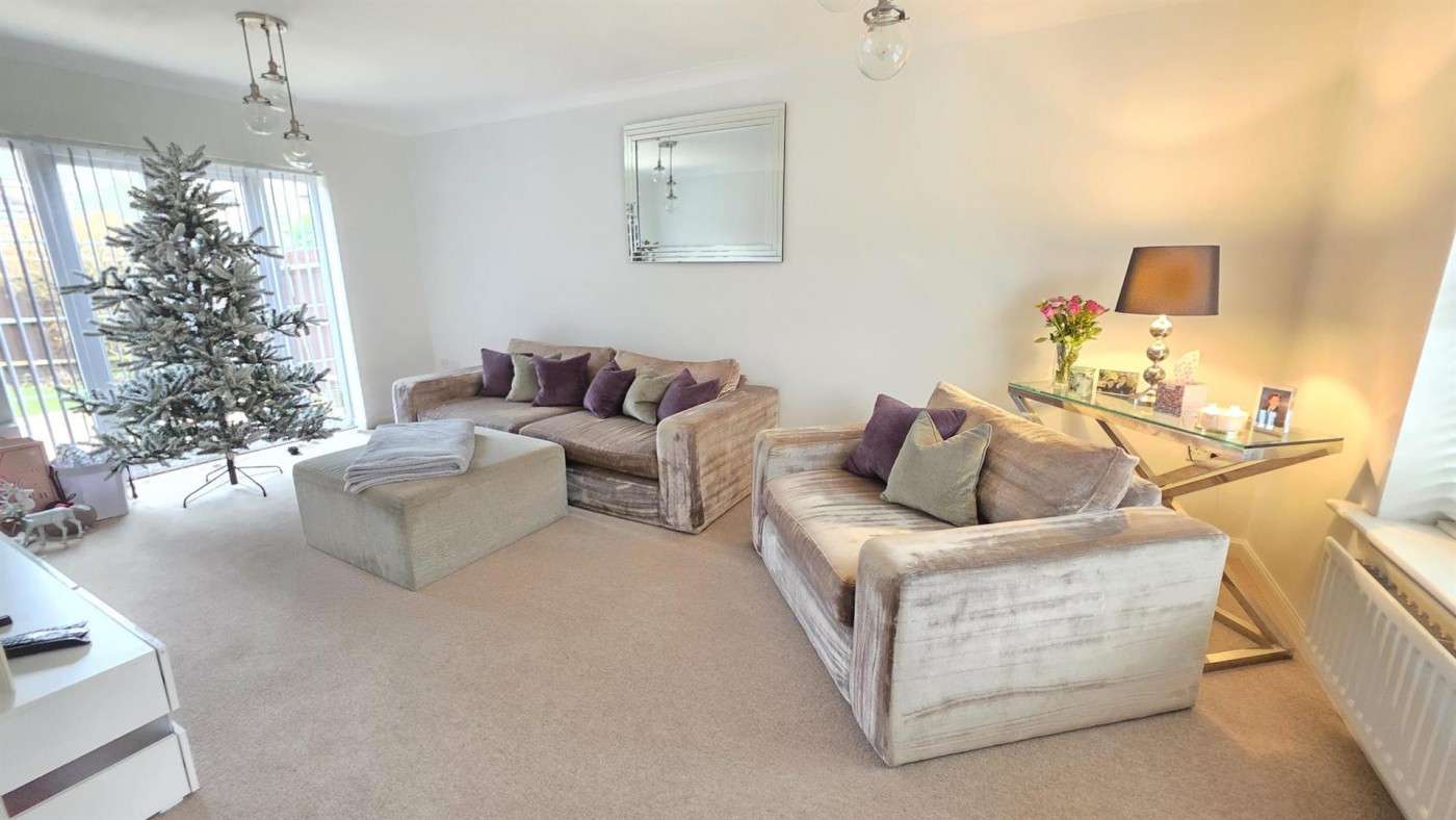 Images for Greenwich Way, Waltham Abbey