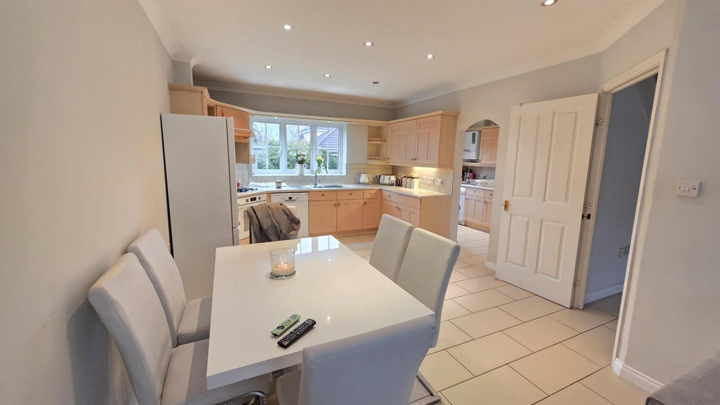 Images for Greenwich Way, Waltham Abbey