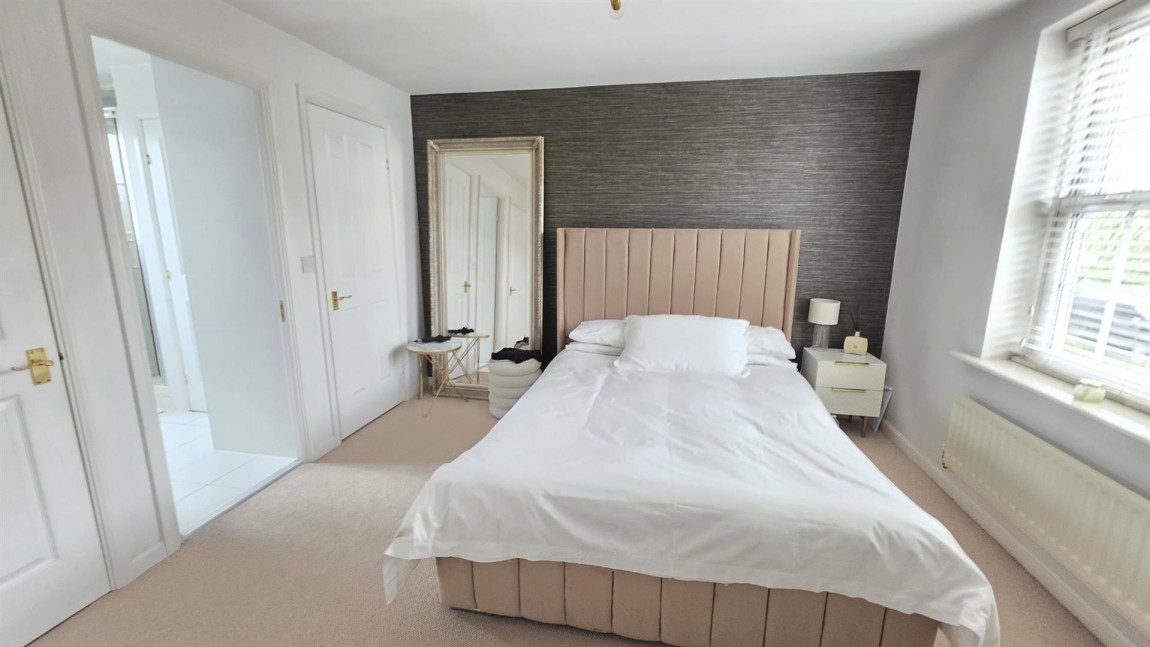 Images for Greenwich Way, Waltham Abbey