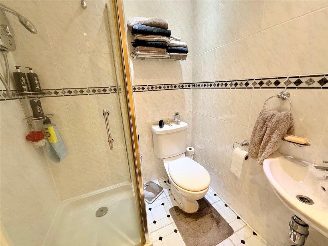 Images for Parvills, Waltham Abbey