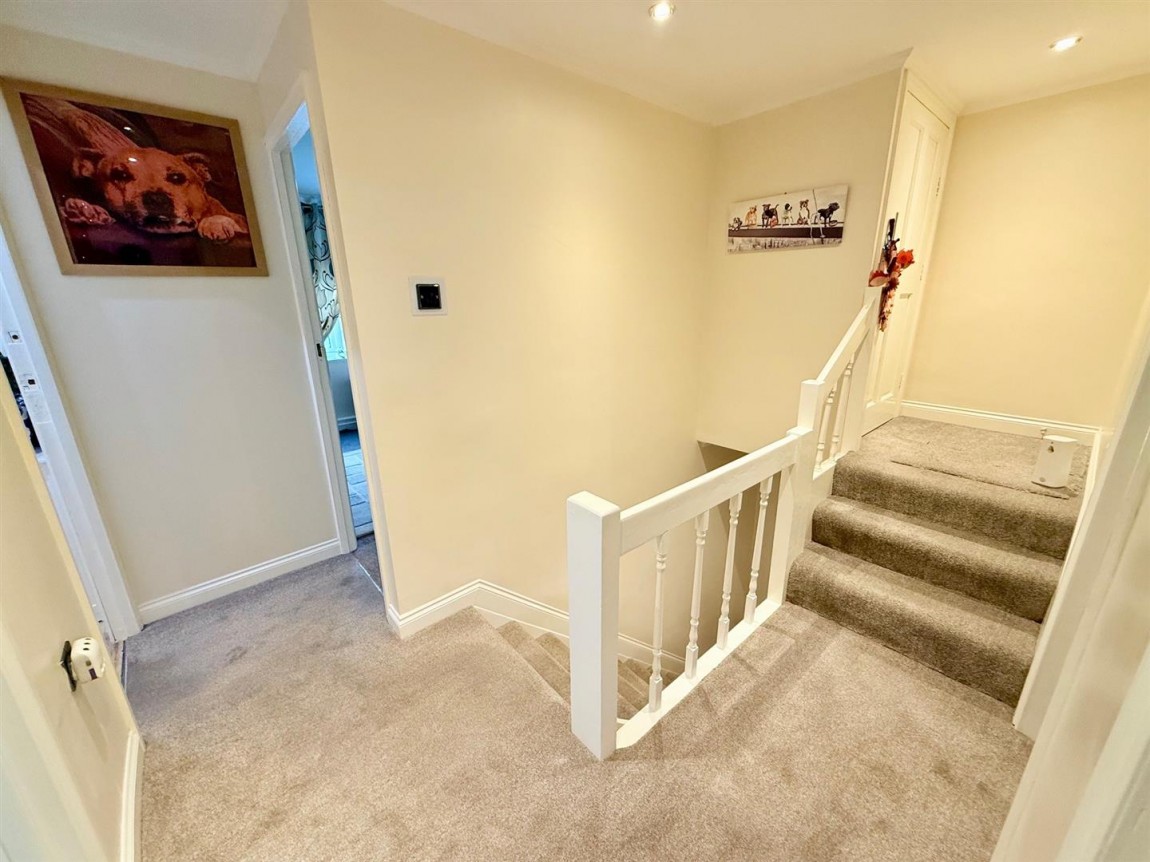 Images for Parvills, Waltham Abbey