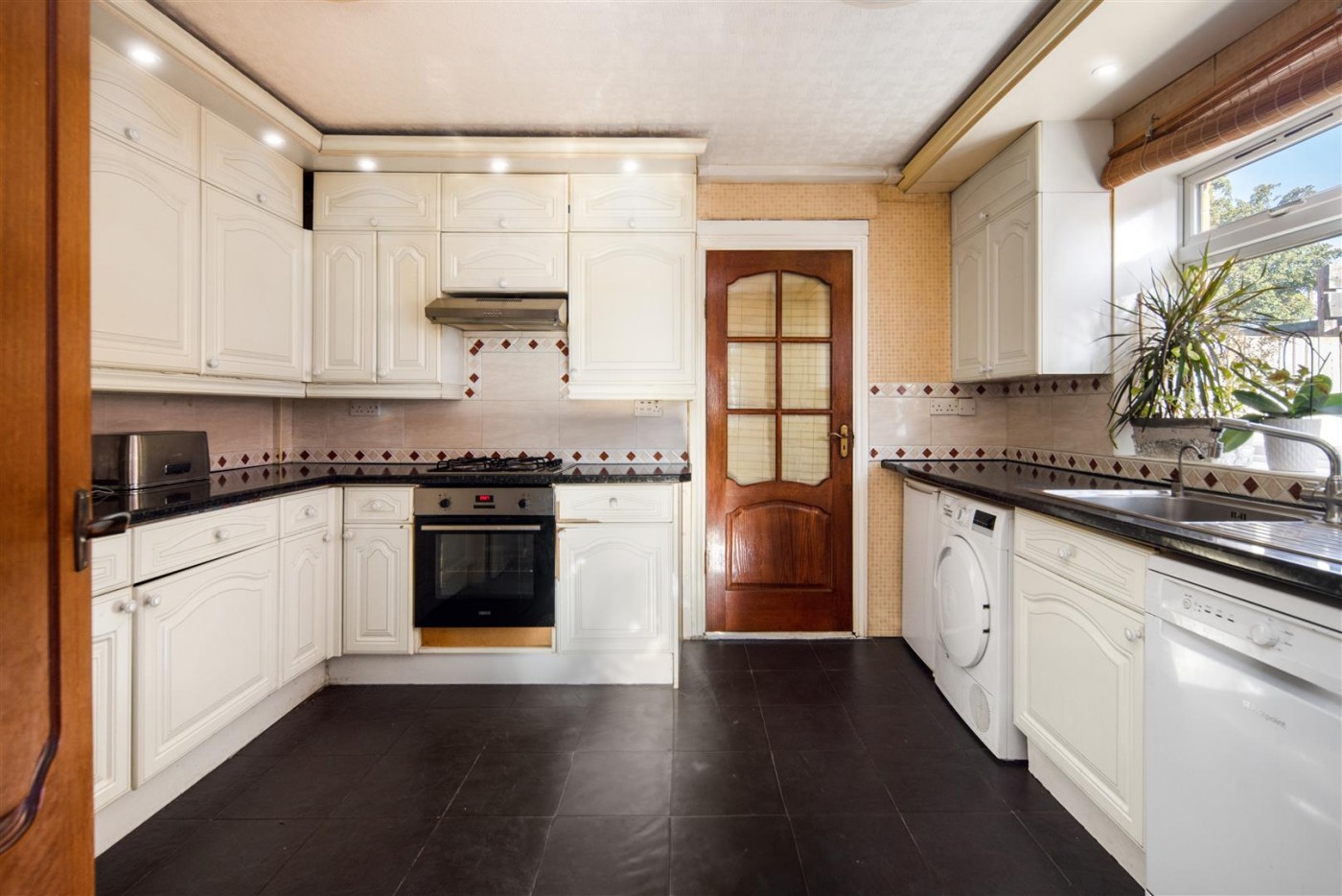 Images for Valley Side, London