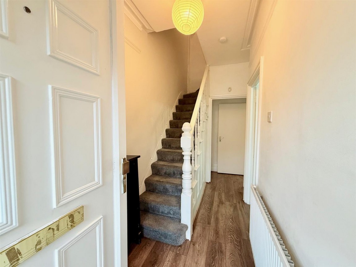 Images for Mount Avenue, London