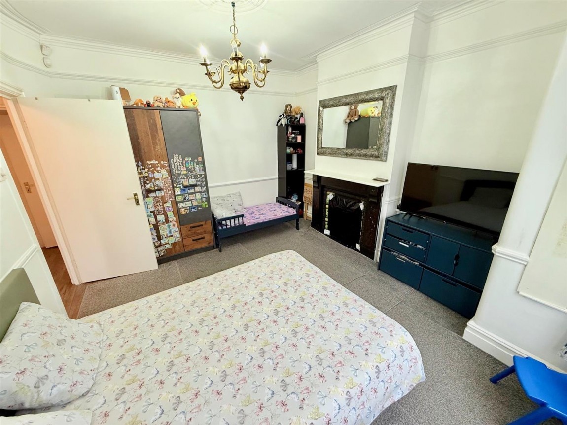 Images for Mount Avenue, London