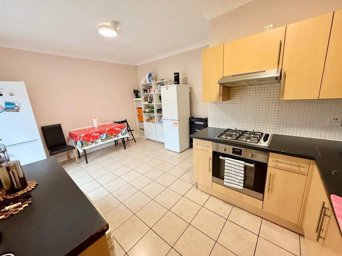 Images for Mount Avenue, London