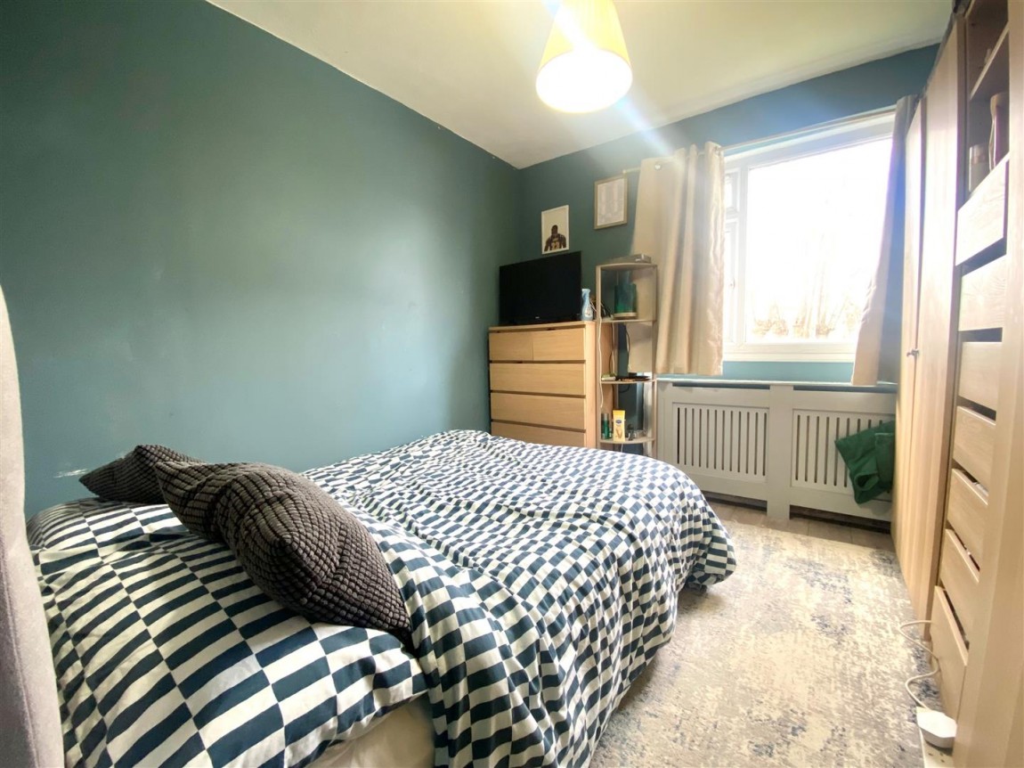 Images for Castle Avenue, London